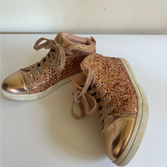 Piper sneakers gold color with glitter great wedding shoes size 5 - Picture 5 of 5